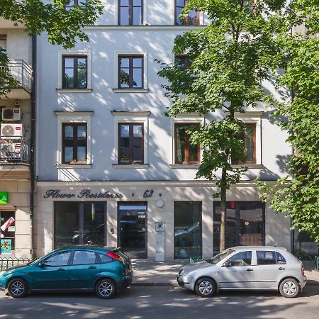 Blossom - Old Town Residence - By Upstairs Krakow Exterior photo